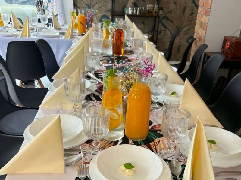 restauracja-dobre-bo-domowe zdjęcie prezentacji