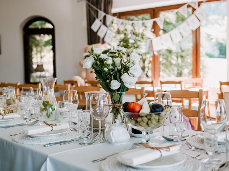 dzikowy-skarb-restaurant-caffe zdjęcie prezentacji gdzie wesele