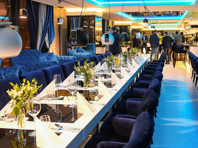 first-floor-restaurant-niezapomniane-chwile-w-gronie-najblizszych zdjęcie prezentacji gdzie wesele