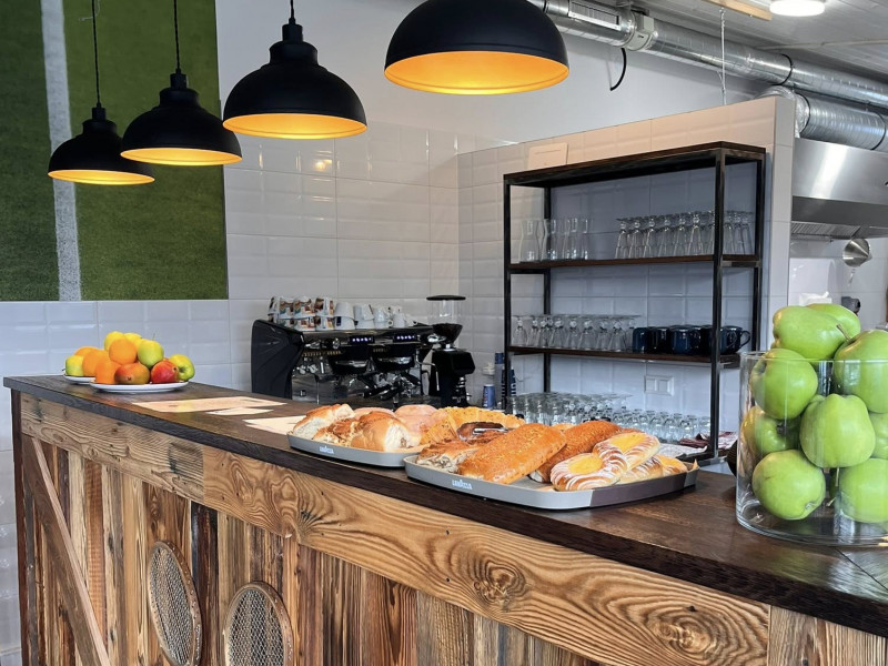 krotka-pilka-bistro-deli-aperitivo zdjęcie prezentacji gdzie wesele