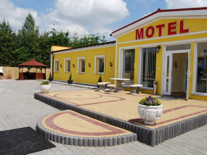 motel-kochlice zdjęcie prezentacji gdzie wesele