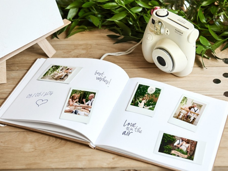 nowoczesne-aparaty-polaroid-i-fuji-wypozyczenie-cala-polska zdjęcie prezentacji gdzie wesele