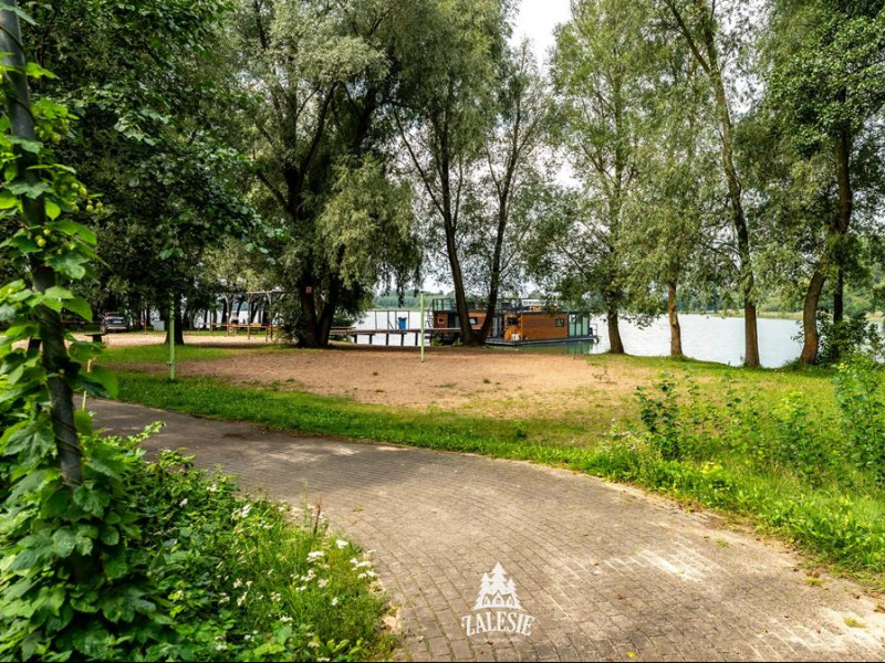 osrodek-wypoczynkowy-zalesie-plaza-glowna-k-torunia zdjęcie prezentacji gdzie wesele