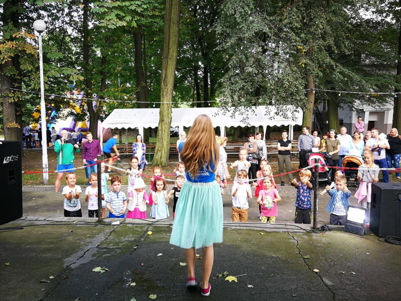 pani-jednorozek-animacje zdjęcie prezentacji