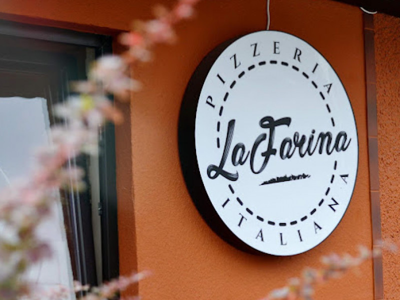 pizzeria-italiana-lafarina-myslowice zdjęcie prezentacji gdzie wesele