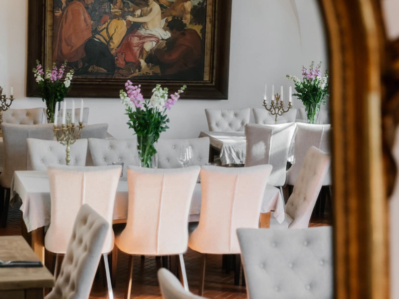 restauracja-figatlla-na-zamku-w-wisniczu zdjęcie prezentacji gdzie wesele