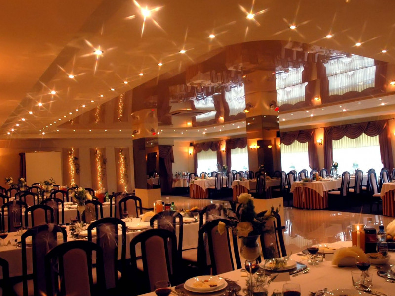 restauracja-mieszko zdjęcie prezentacji