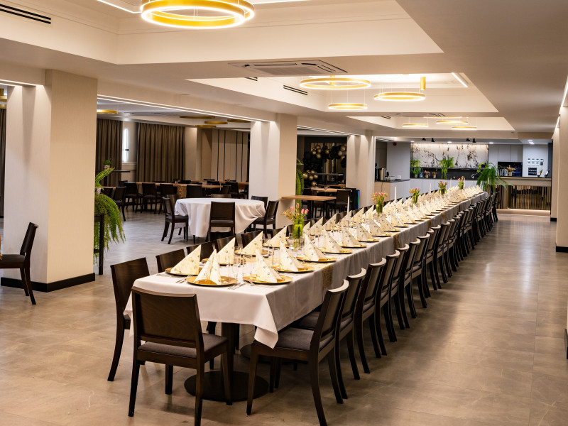 restauracja-stal-stalowa-wola zdjęcie prezentacji
