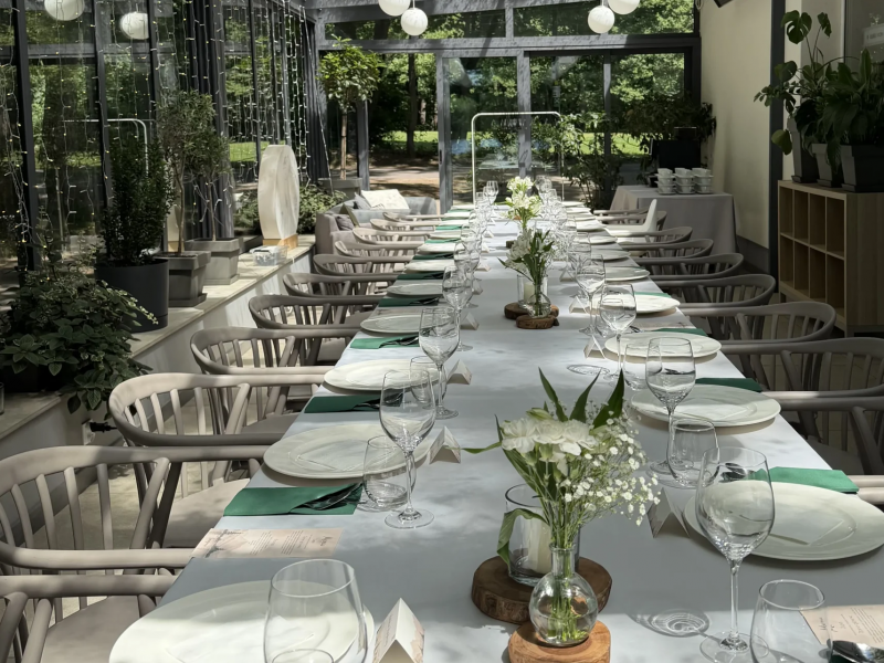 rusalka-restauracja-widok-ze-smakiem zdjęcie prezentacji