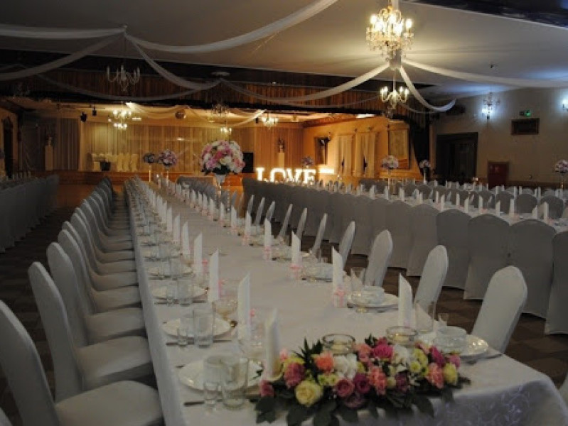 sala-weselna-bieszczadna zdjęcie prezentacji gdzie wesele
