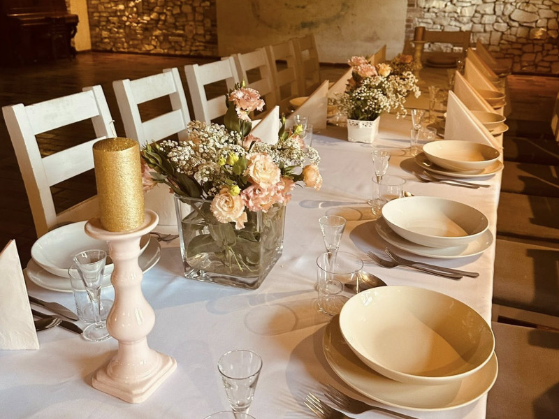 stajnia-bialy-borek zdjęcie prezentacji gdzie wesele