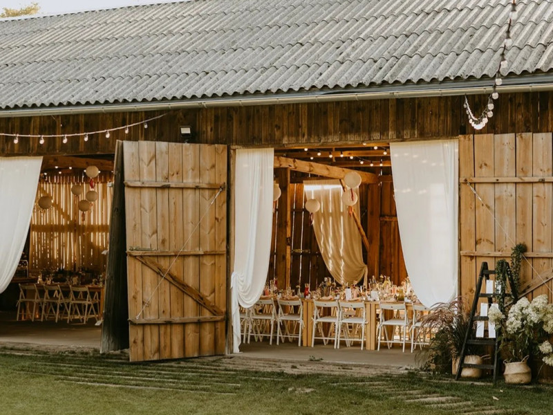 stodola-czeresniowy-sad zdjęcie prezentacji gdzie wesele