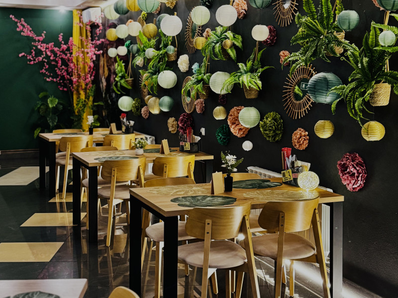 tu-taj-azja zdjęcie prezentacji gdzie wesele