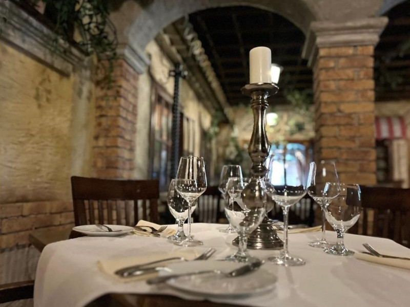 via-toscana-restaurant-cafe zdjęcie prezentacji gdzie wesele