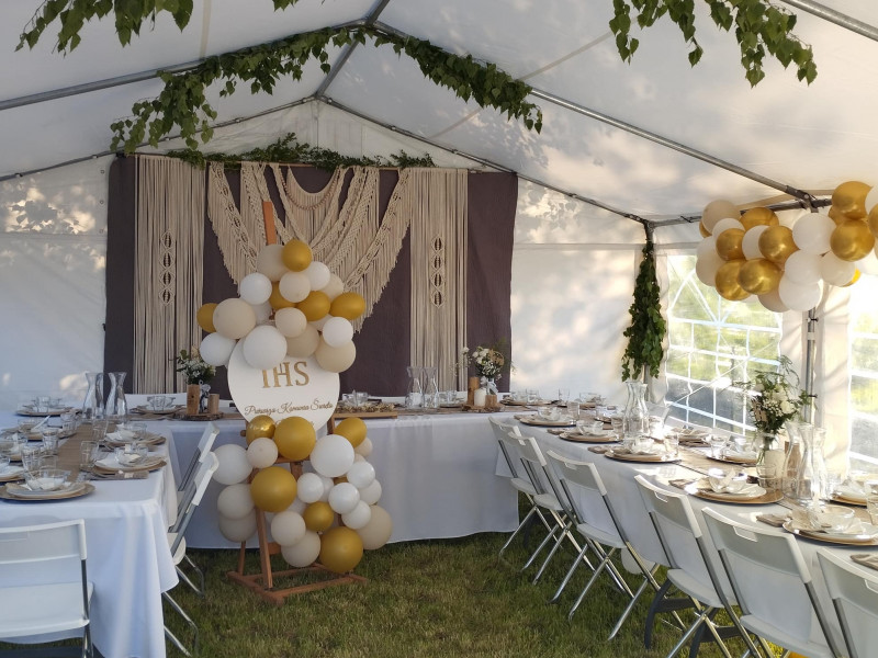 wynajem-namiotow-imprezowych-namiotynawynajempl zdjęcie prezentacji gdzie wesele