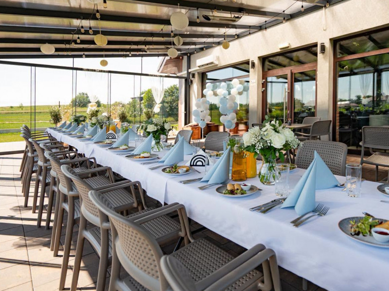 yura-restauracja zdjęcie prezentacji